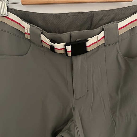 EMS hiking pants, rolls up to be cropped - Picture 4 of 9